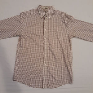 Wrinkle Resistant L. L. Bean Button down shirt